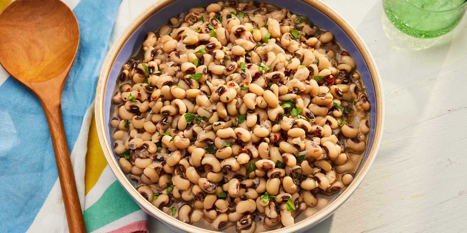 Easy Southern Black Eyed Peas: Good Luck for Your New Year